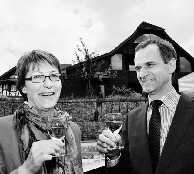 Kirchenpflegepräsidentin Katy Meier-Geser und Baukommissionspräsident