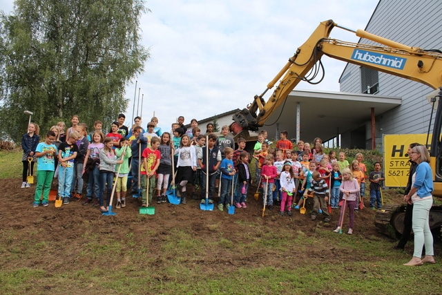 Erweiterung und Sanierung der Schul- und Mehrzweckanlage Eggenwil - Spatenstich/Baubeginn am 20.08.2014