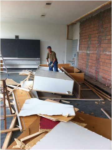 Beginn Innenausbau/Sanierung Schulhaus Eggenwil am 25.6.2015
