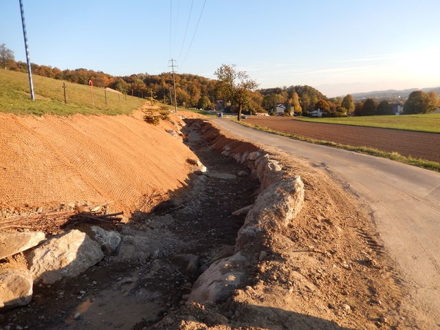 Hochwasserschutzprojekt Eggenwil – 4. und letztes Teilprojekt «Um-/Offenlegung und Renaturierung Ibisguetbach, Eg04/04a». Bild: 25.10.2018 GK/bü