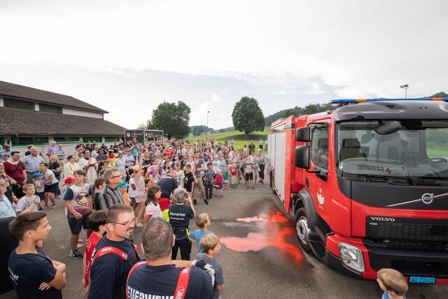 Einweihung des neuen Tanklöschfahrzeugs (TLF 2) der Feuerwehr Eggenwil vom 31.08.2019. Bild: Personality Photography/Claudia Brandenberger