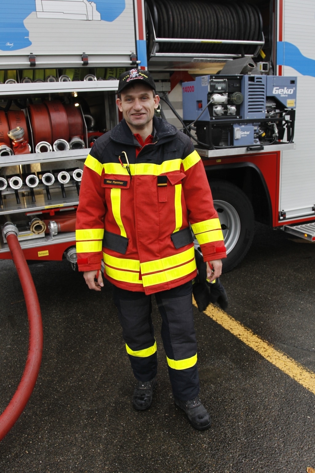 Neueinkleidung der Feuerwehr Eggenwil im Jahr 2011
