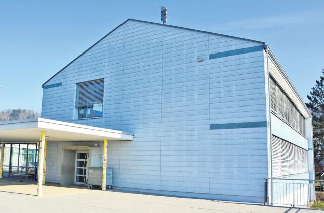 Bald werden wieder Schüler das Schulhaus von Eggenwil bevölkern. Bild: BBA 05.05.2020/Archiv