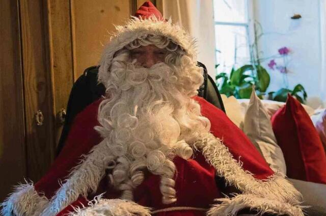 Der Samichlaus freut sich auf alle kreativen Zeichnungen, Collagen und Basteleien der Eggenwiler Kinder. Ihnen allen ist auch am 6. Dezember des «Corona-Jahrs» 2020 ein prall gefülltes Chlaus-Säckli gewiss.