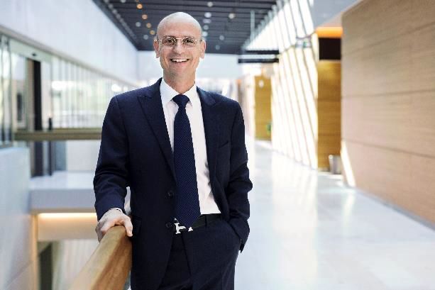 Dr. Gianni Roberto Rossi, CEO SUVA-Rehaklinik Bellikon