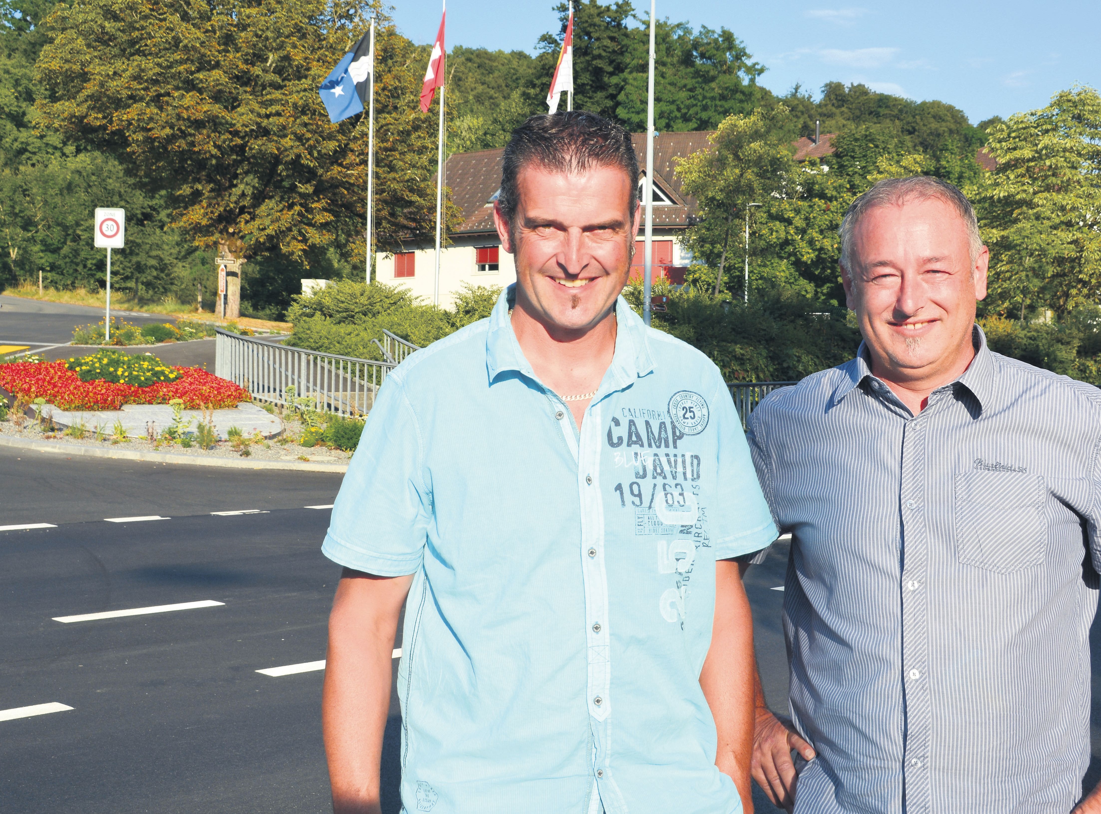 OK-Präsident Roland Belser (links) und Gemeindeammann Roger Hausherr freuen sich auf das «Strassefäscht». Bild: BBA 12.08.2022/Roger Wetli