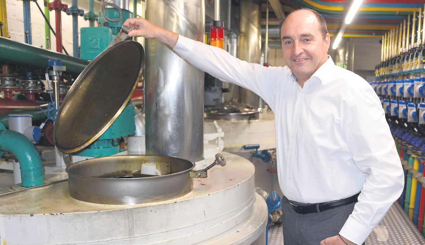 Edi Fischer unterstützt die nachhaltige Entwicklung in der Industrie: «Ich möchte meinen Nachkommen eine  saubere Welt hinterlassen.» Seit 2005 ist die Umweltverträglichkeit der Motorex-Produkte die Hauptstrategie des Unternehmens. Bild: BBA 23.09.2022/Celeste Blanc